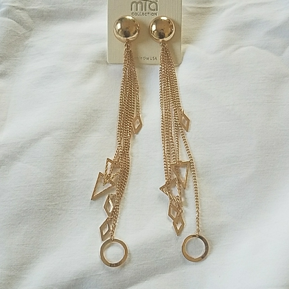 Gold earrings